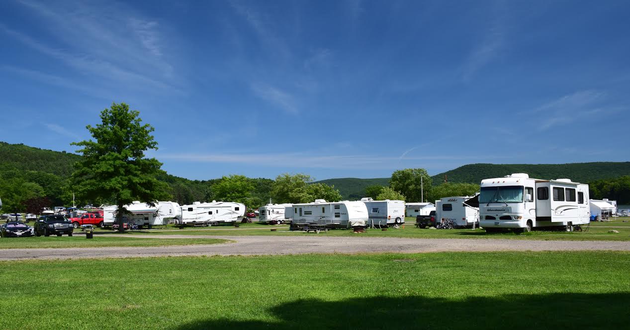 a view of the West Campground Onoville Marina Park